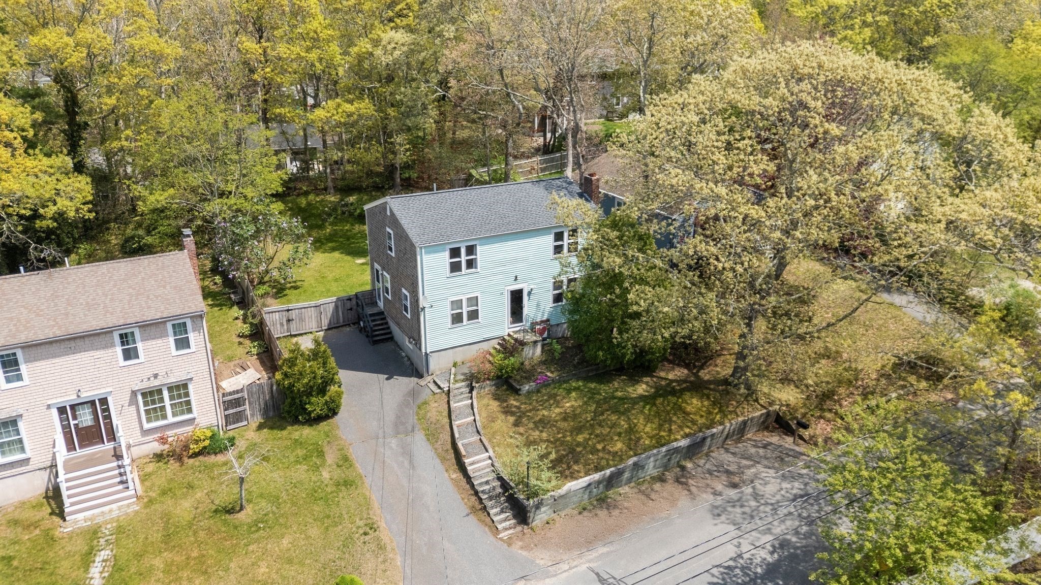 64 Winthrop Rd Property Photo 4
