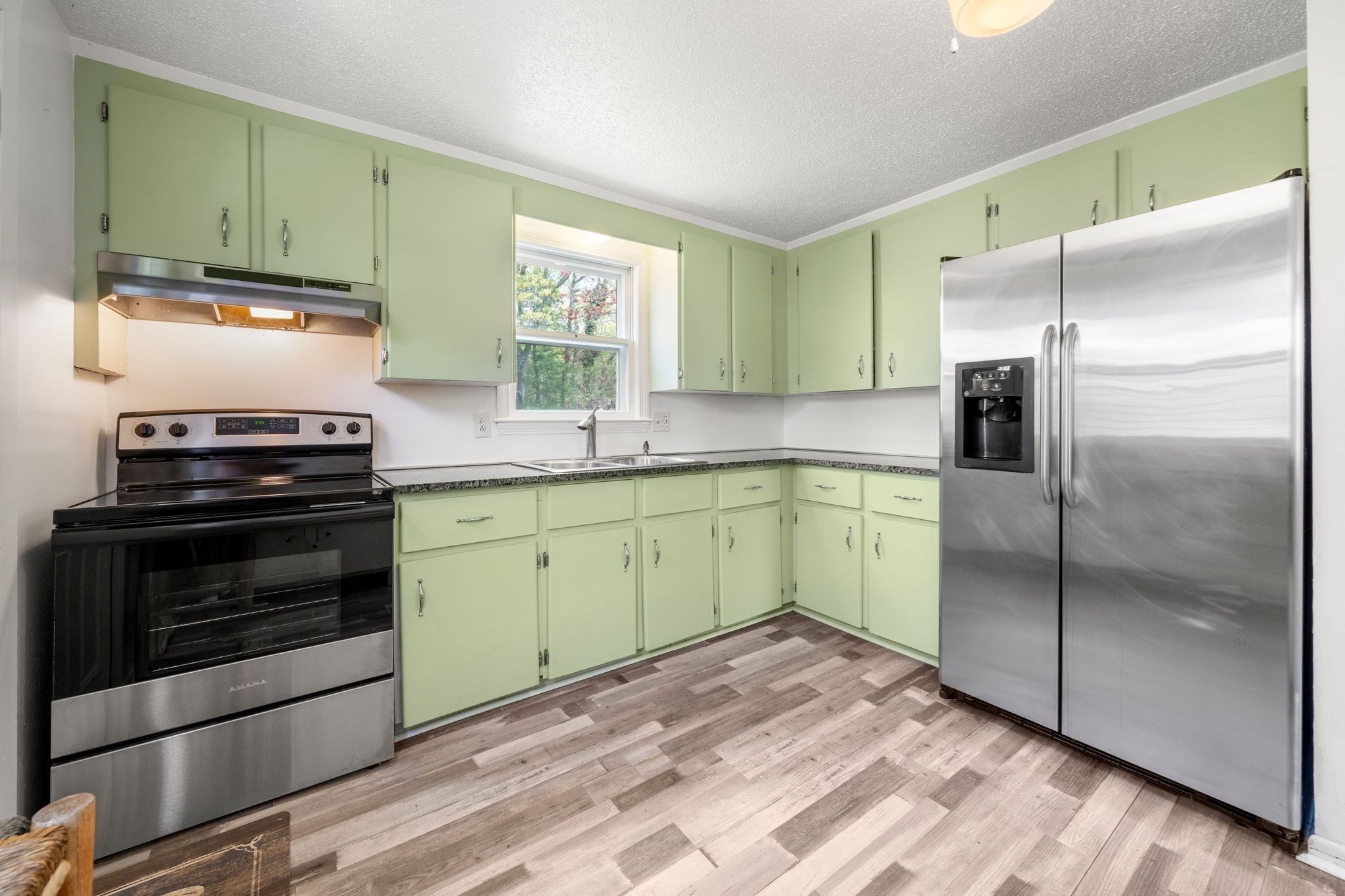 64 Winthrop Rd Property Photo 19