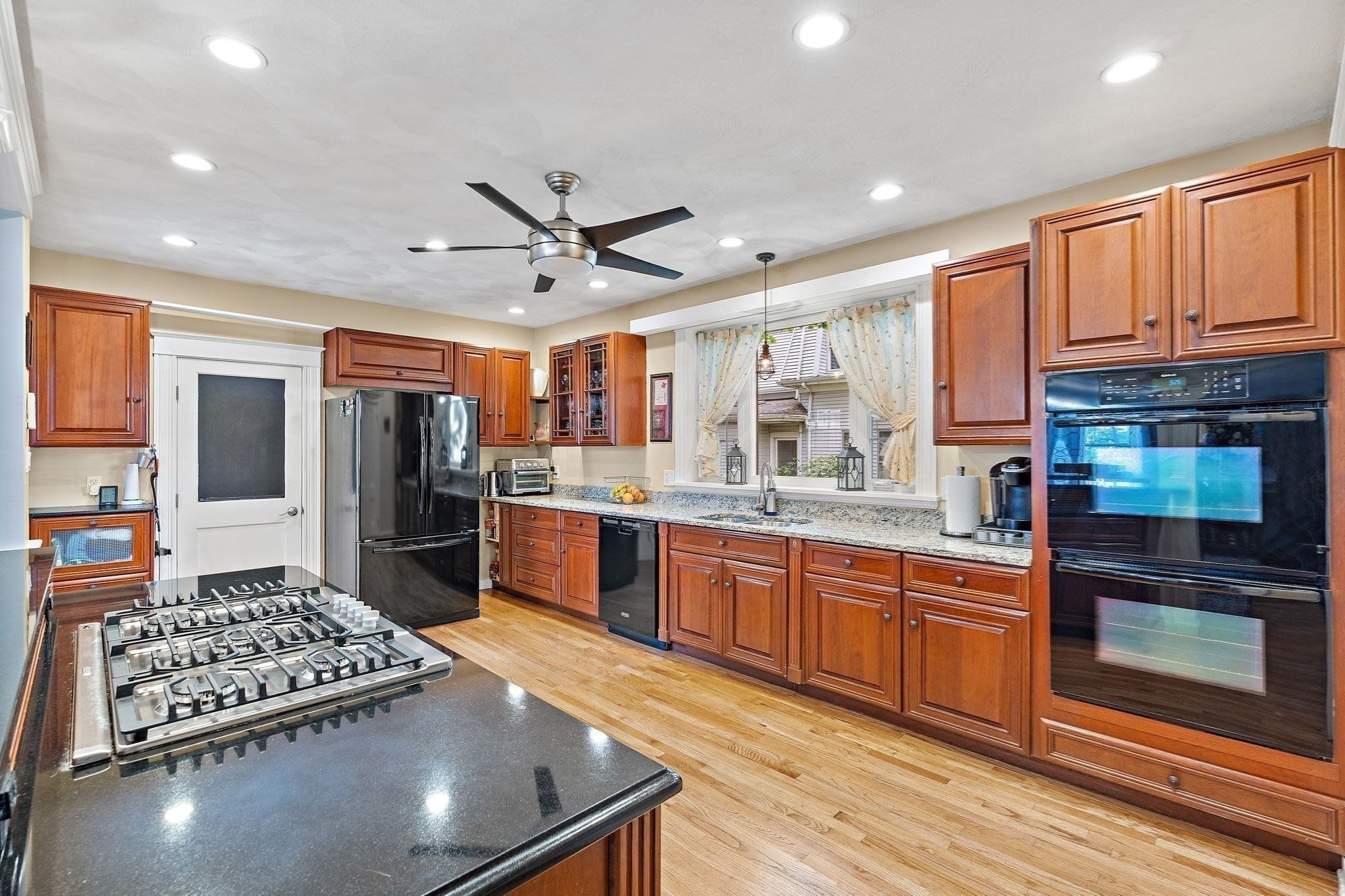 14 Wareham Property Photo 7