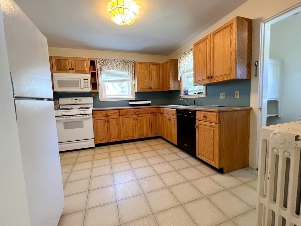 15 Ledyard # 15 Property Photo 10