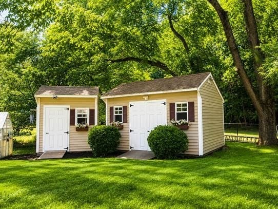 111 Chestnut St Property Photo 3