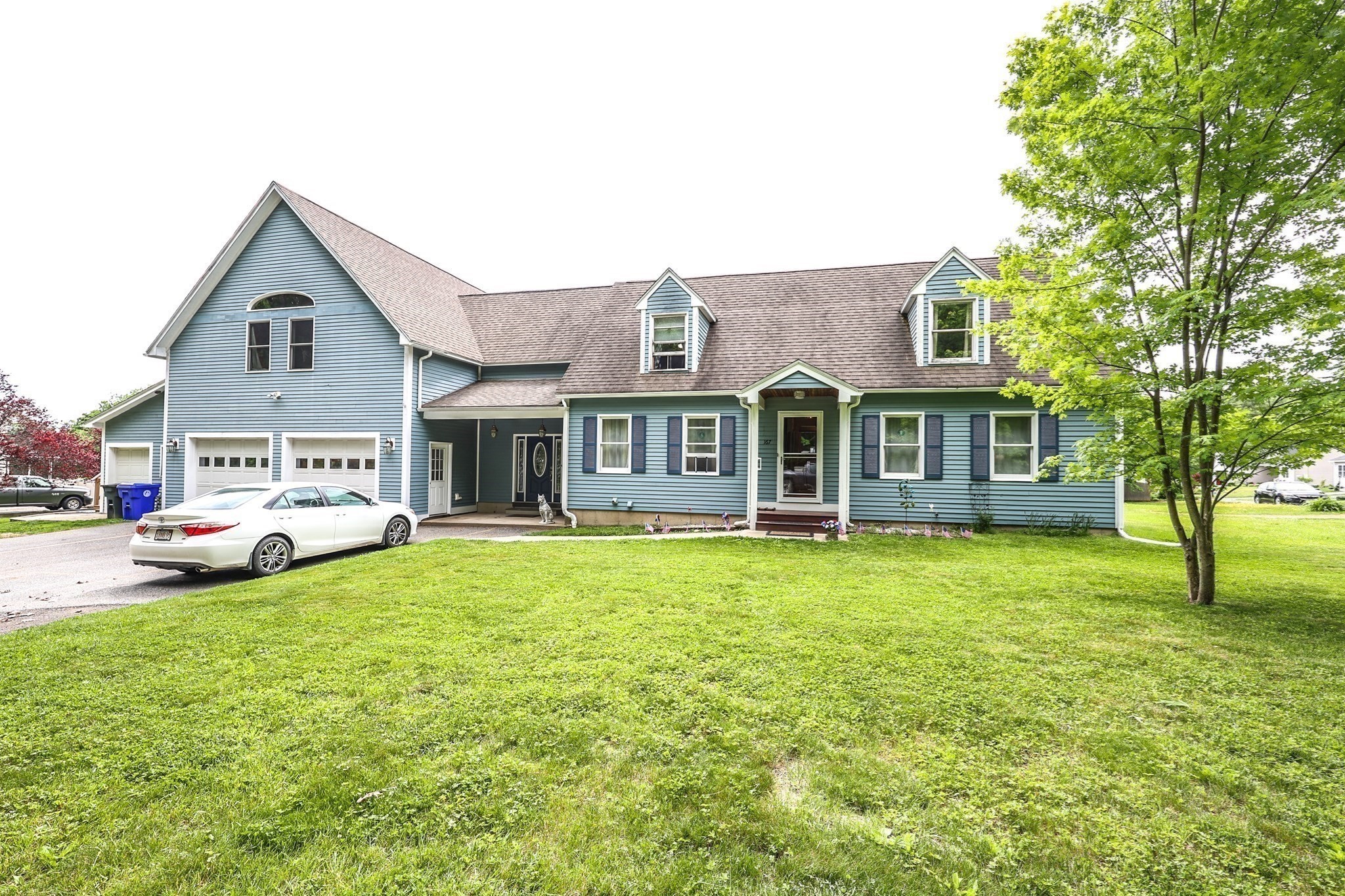 167 South Shelburne Rd. Property Photo 1