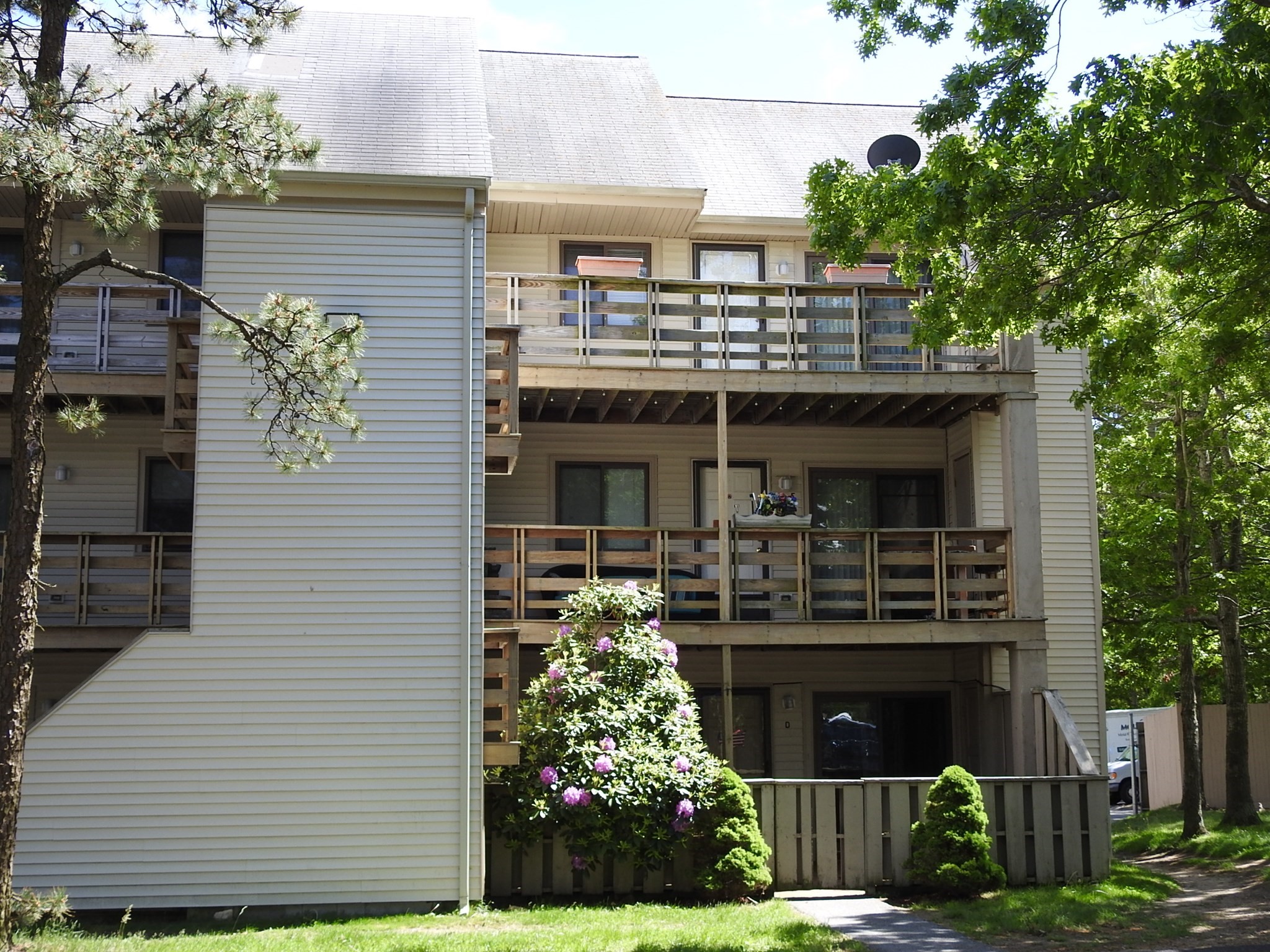 800 Bearses Way Property Photo 1