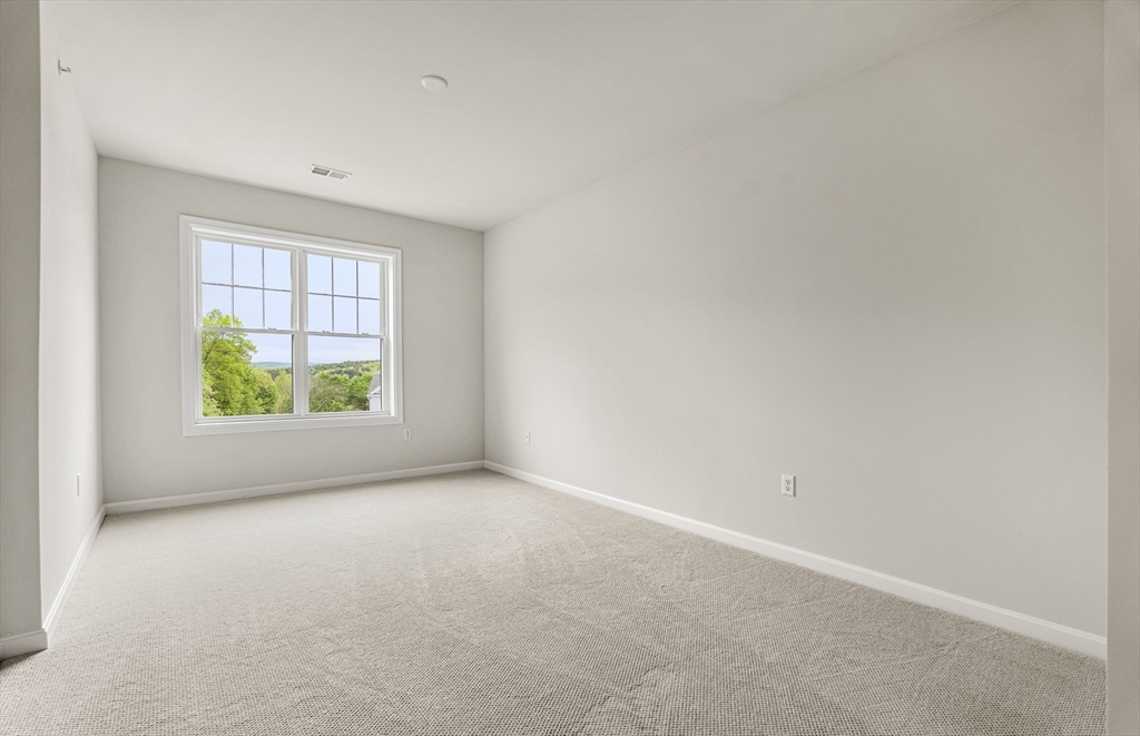 5 Peters Farm Way # 408 Property Photo 17