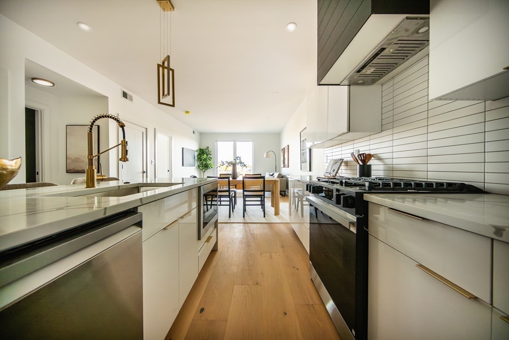 66 Mcgrath # 510 Property Photo 1