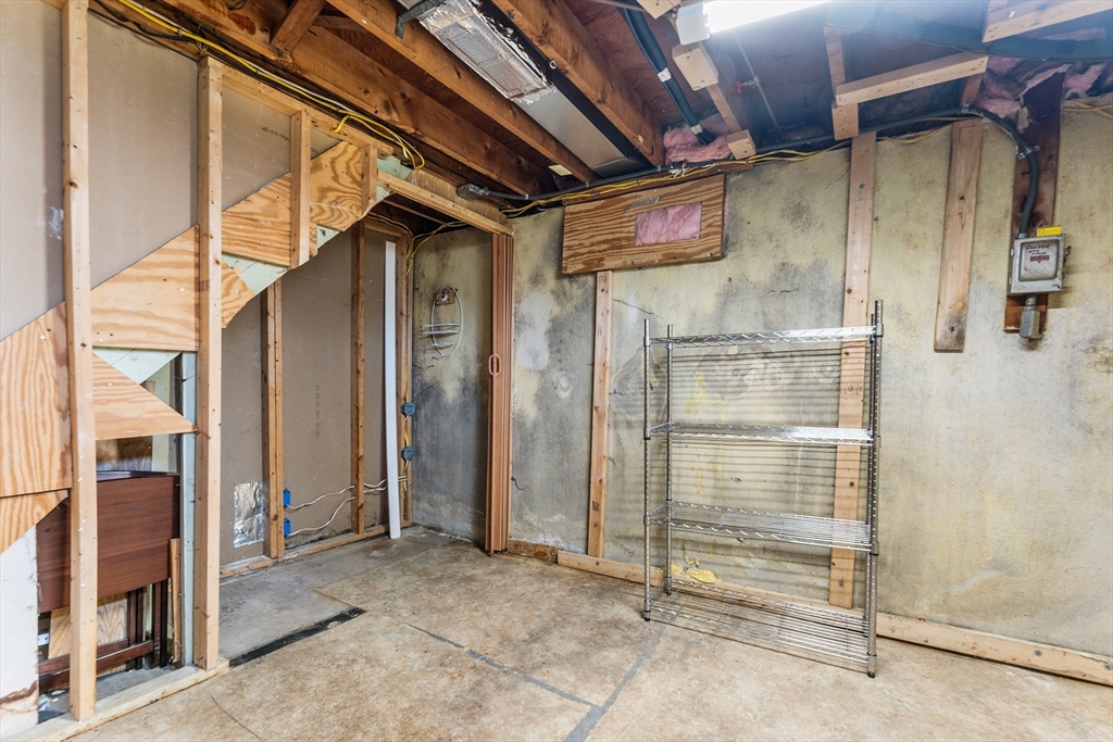 64 Rochford Cir Property Photo 22