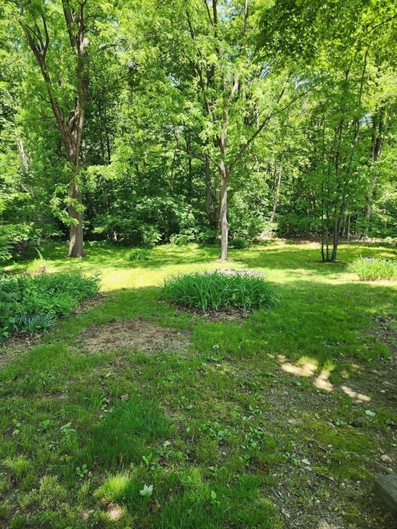 72 W Main St Property Photo 14