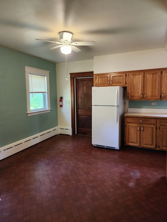 72 W Main St Property Photo 16