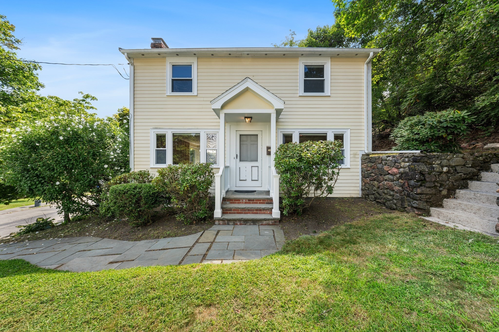48 Crosby St Property Photo 1