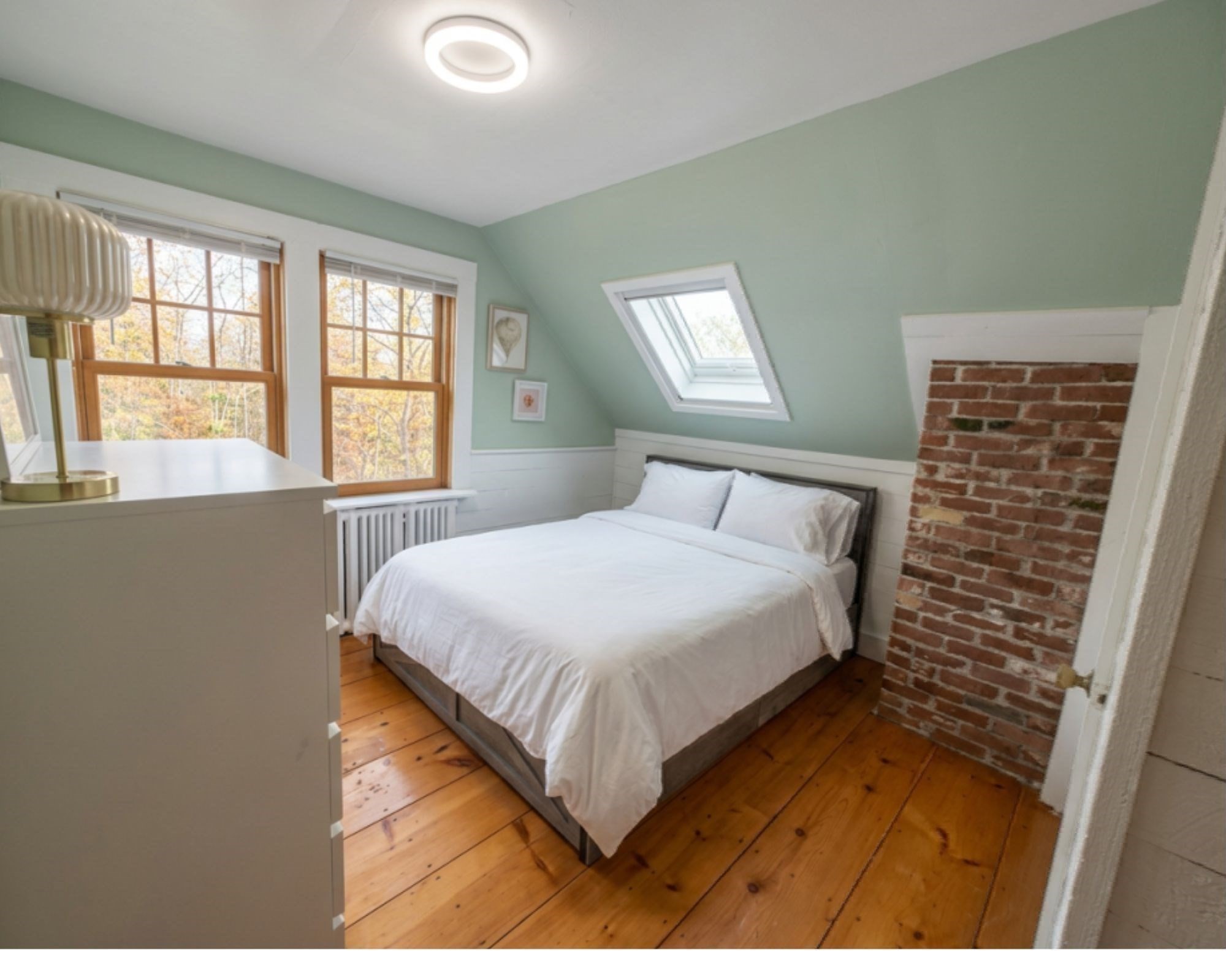 215 Sohier St Property Photo 10