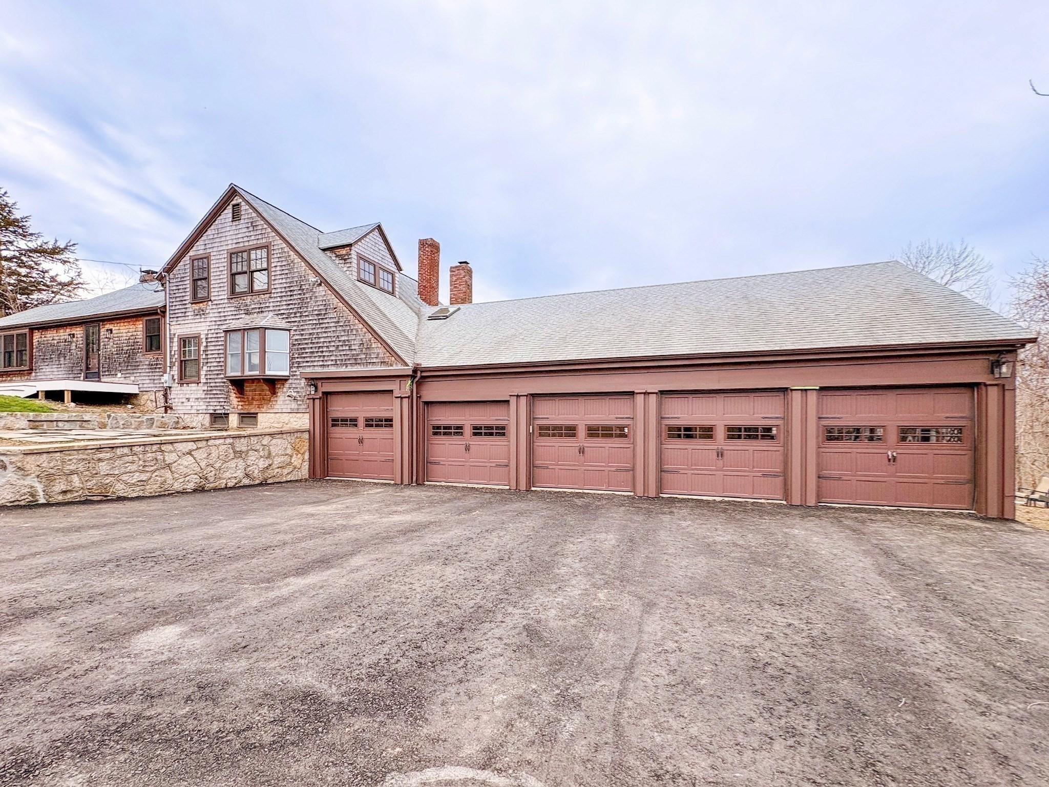 215 Sohier St Property Photo 19
