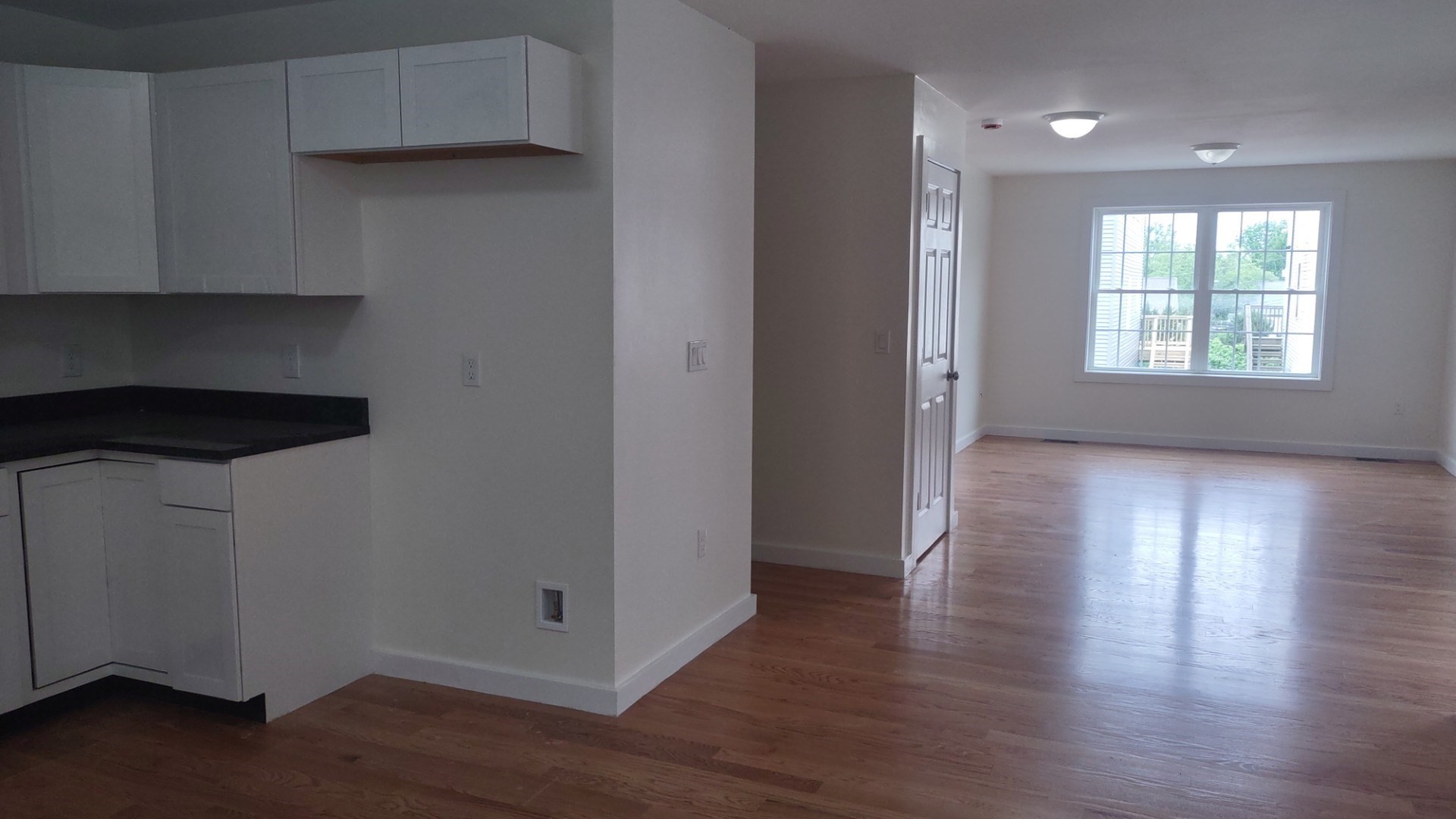 10 Fayville Lane # 10 Property Photo 2