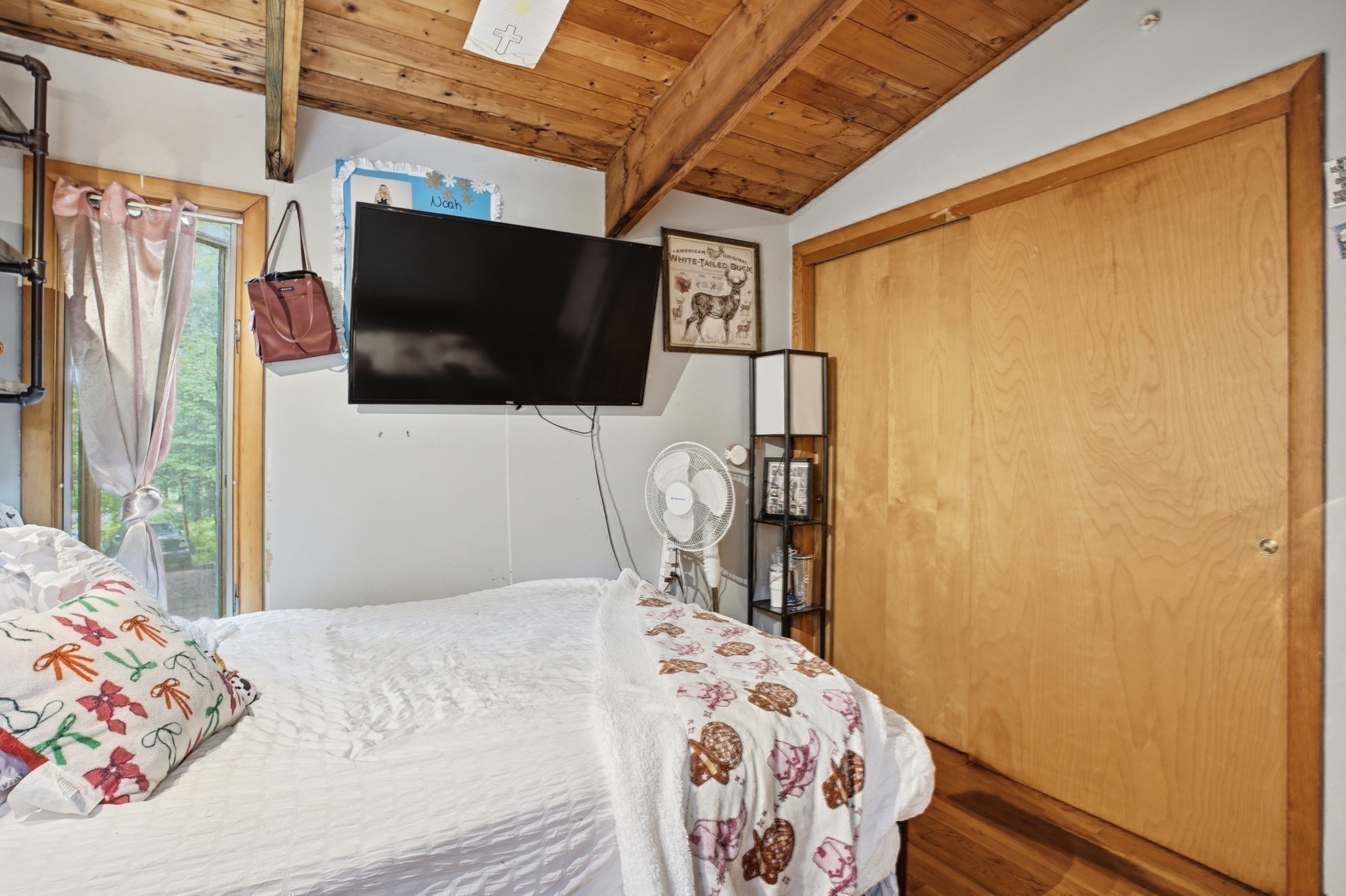 151 Summer St Property Photo 24