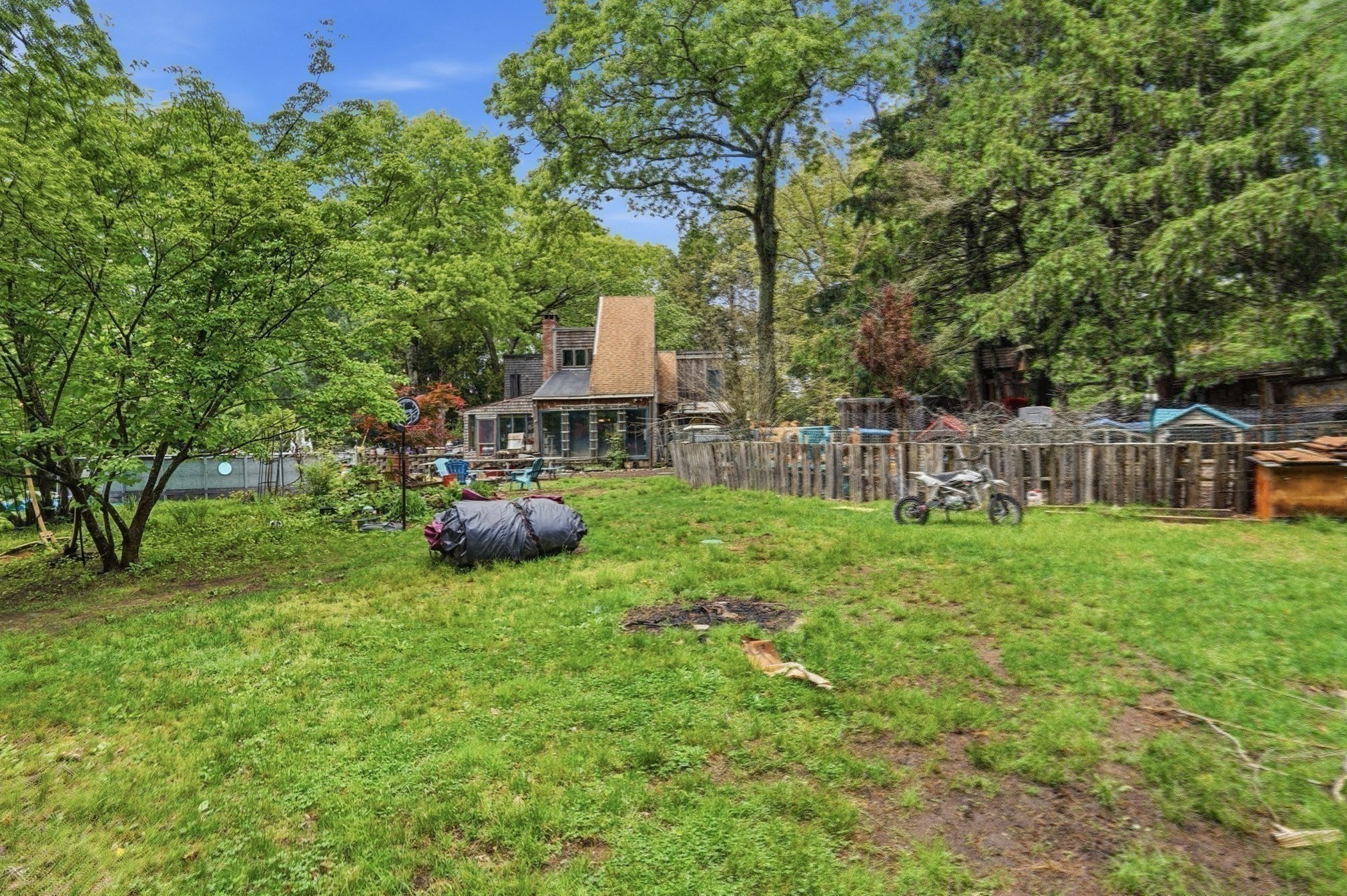 151 Summer St Property Photo 31