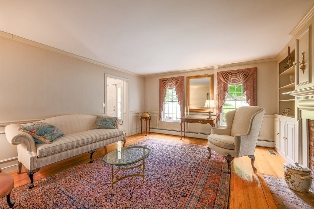 7 Village Green Lane Property Photo 17