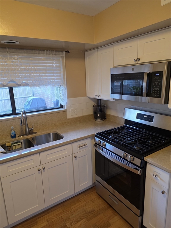 206 Greenbrook Dr # 206 Property Photo 3