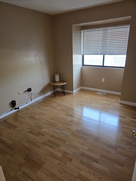 206 Greenbrook Dr # 206 Property Photo 8