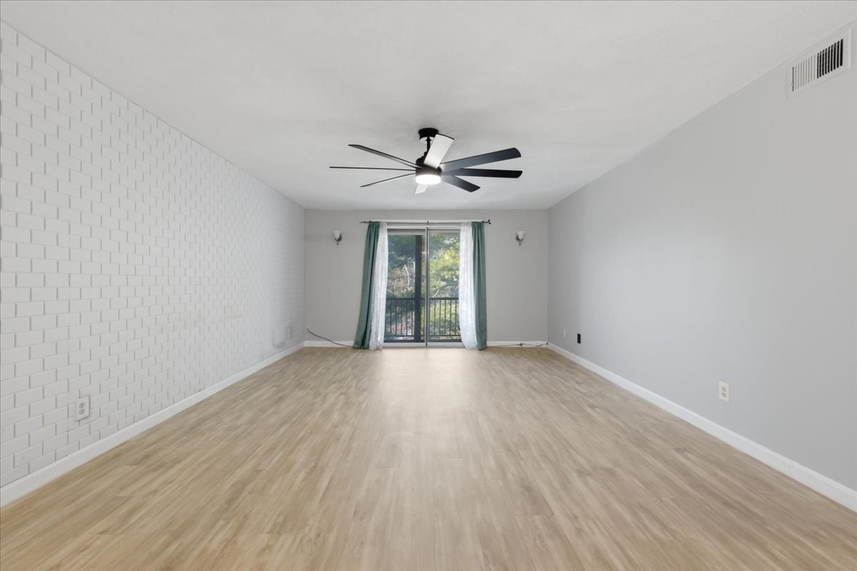 232 Canton St # 308 Property Photo 11