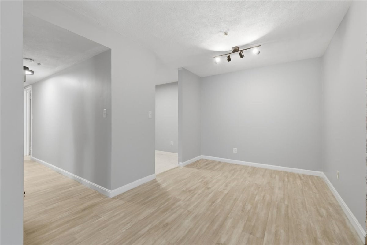 232 Canton St # 308 Property Photo 15