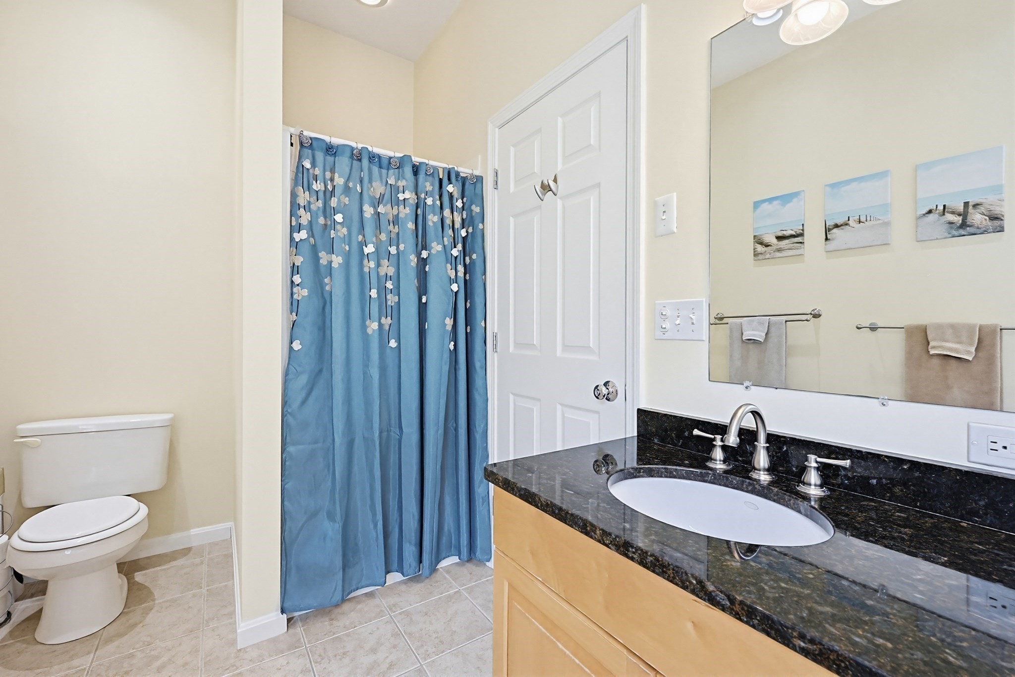 387 America Blvd # 387 Property Photo 32