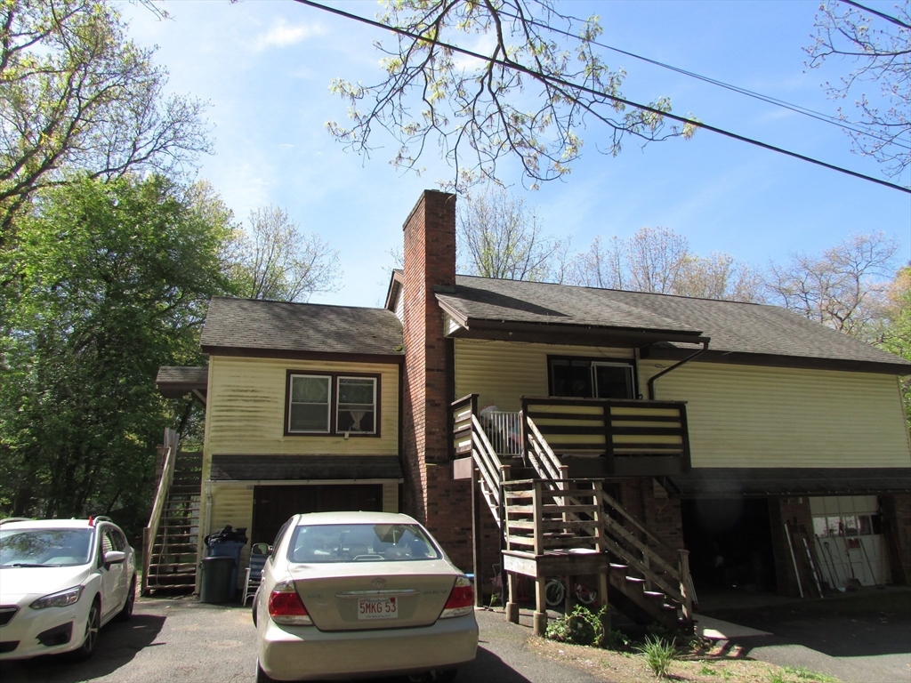 10 Bartlett St Property Photo 2