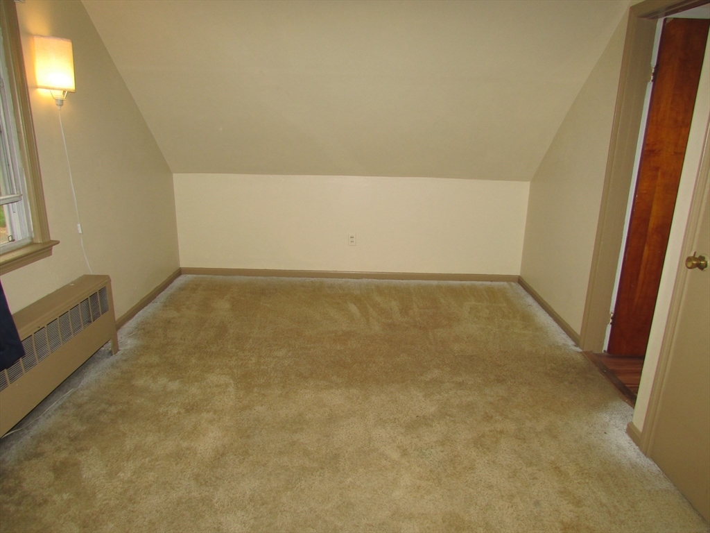 10 Bartlett St Property Photo 24