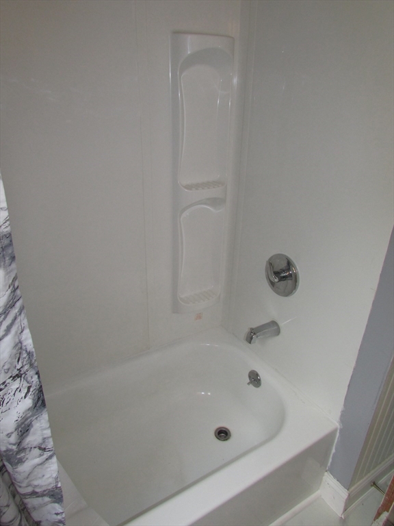 10 Bartlett St Property Photo 27