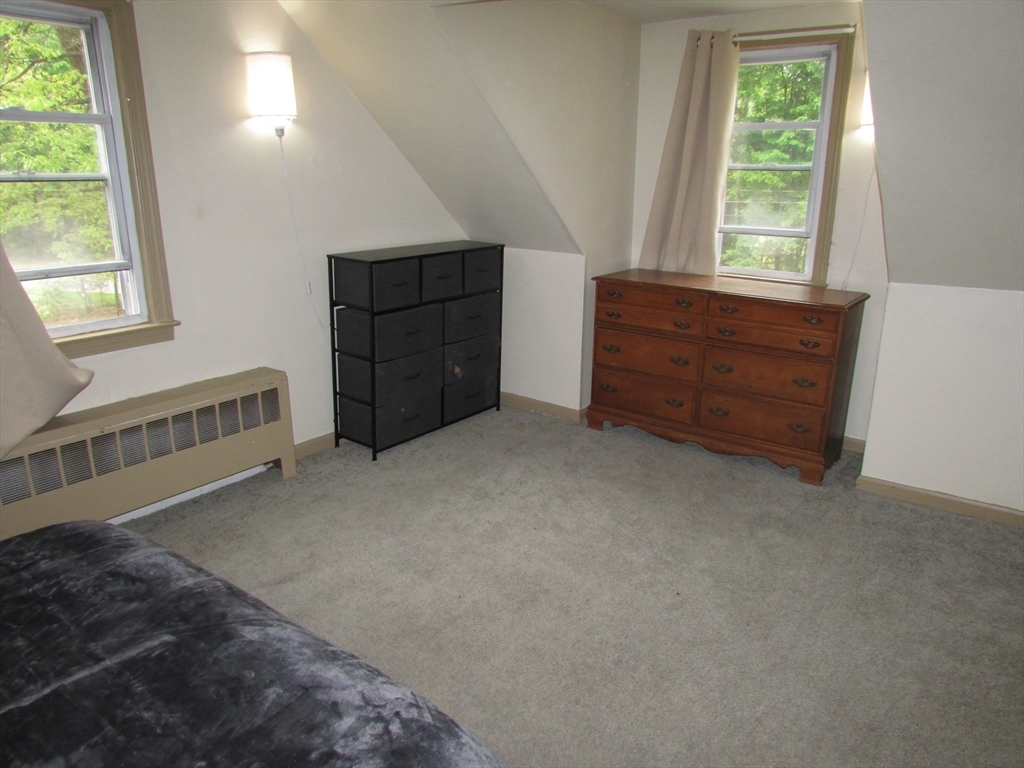 10 Bartlett St Property Photo 28