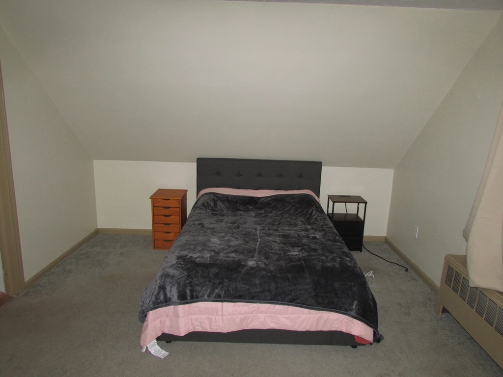 10 Bartlett St Property Photo 30