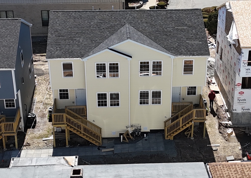 25 Lebanon St # D Property Photo 3