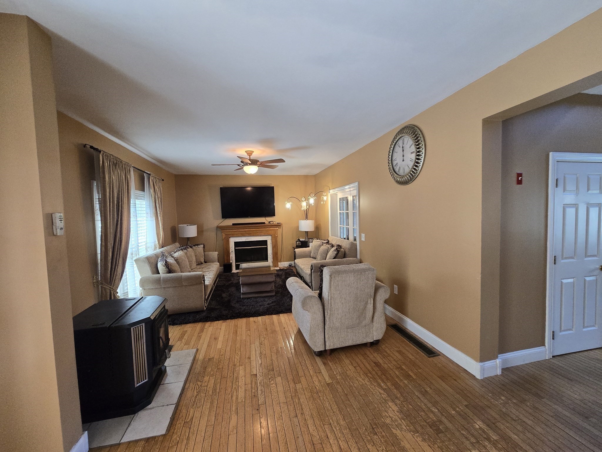 4 Panarelli Way Property Photo 12