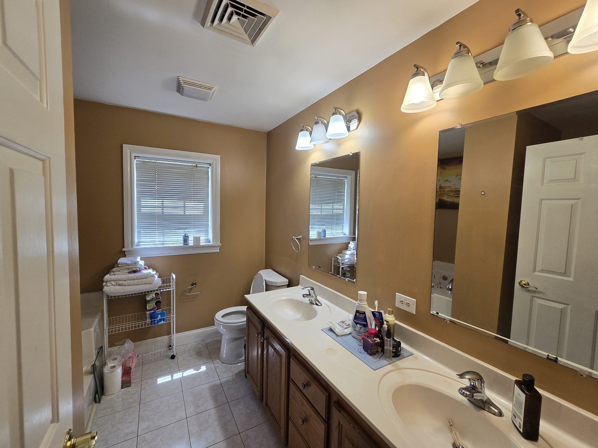 4 Panarelli Way Property Photo 27
