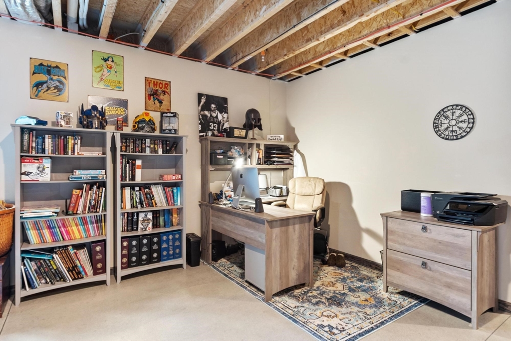 5 Powell St # B Property Photo 28