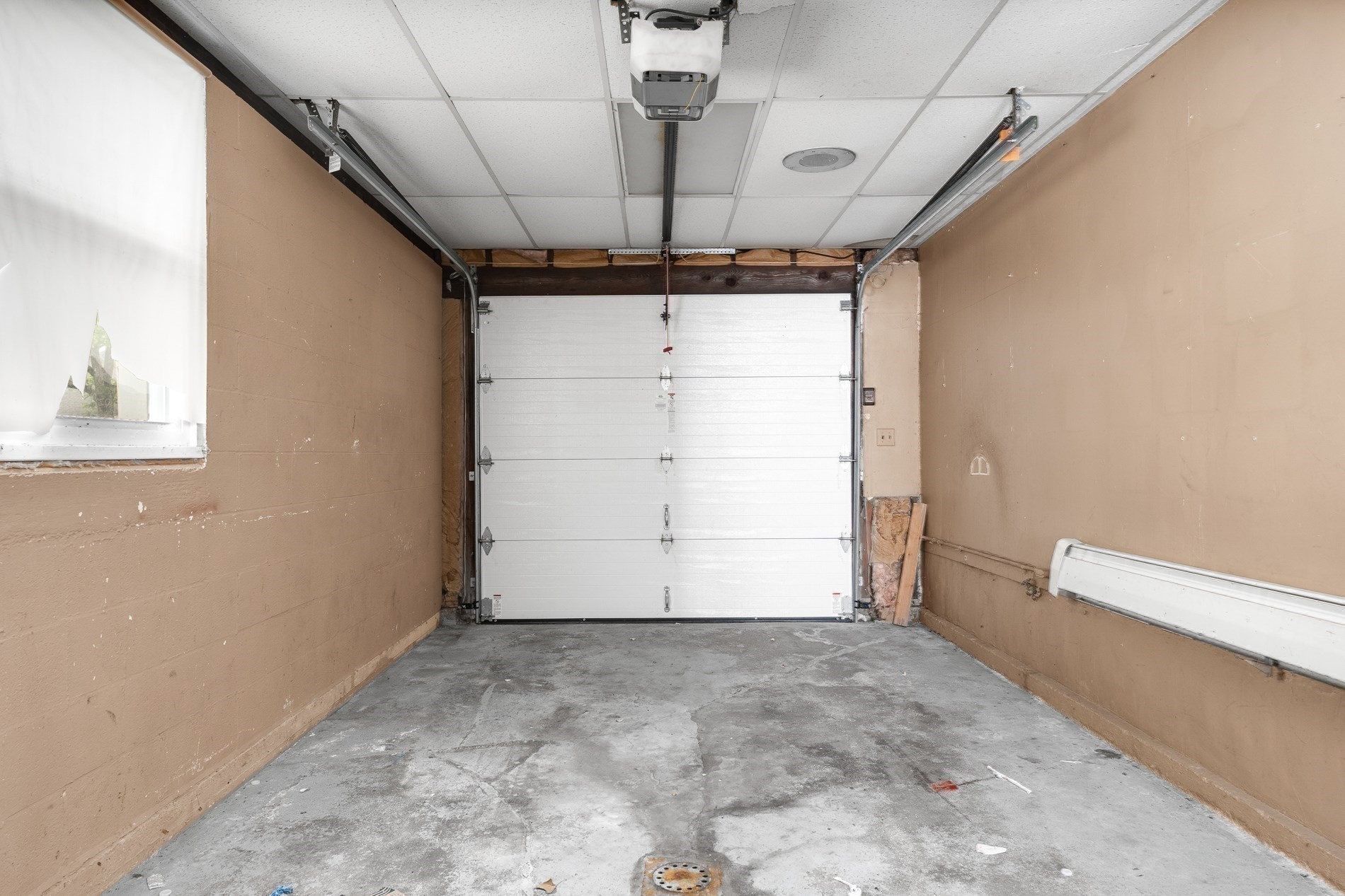 21 25 27 Pike Street Property Photo 20