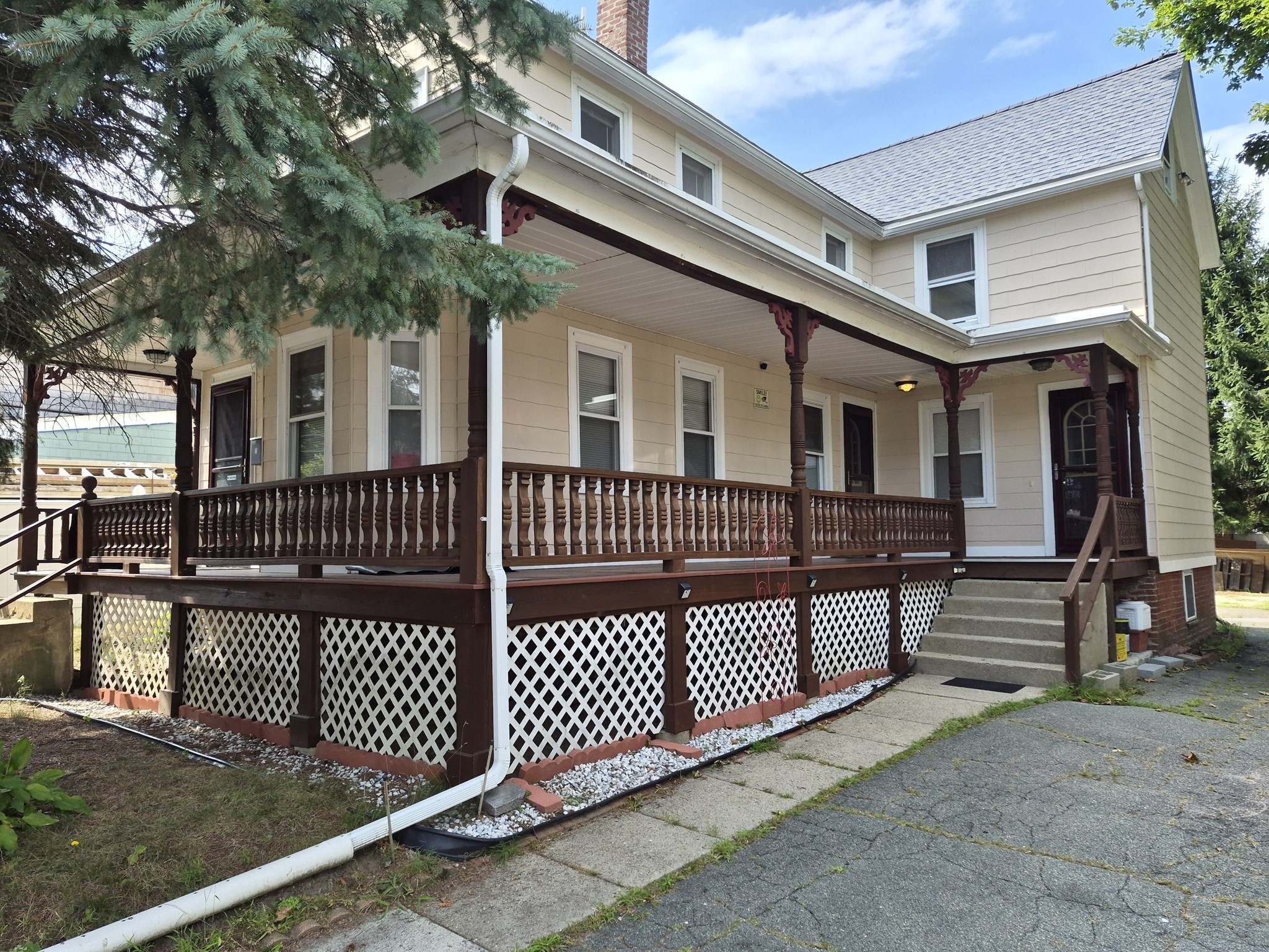 143 Chestnut St # 1 Property Photo 1