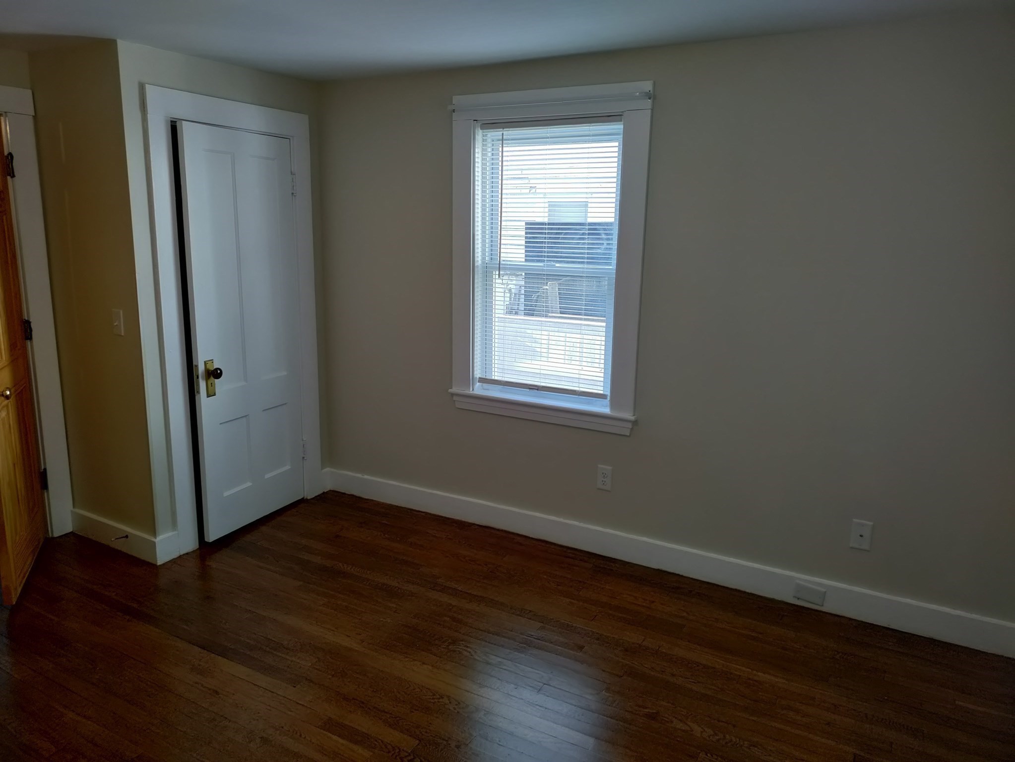 143 Chestnut St # 1 Property Photo 8