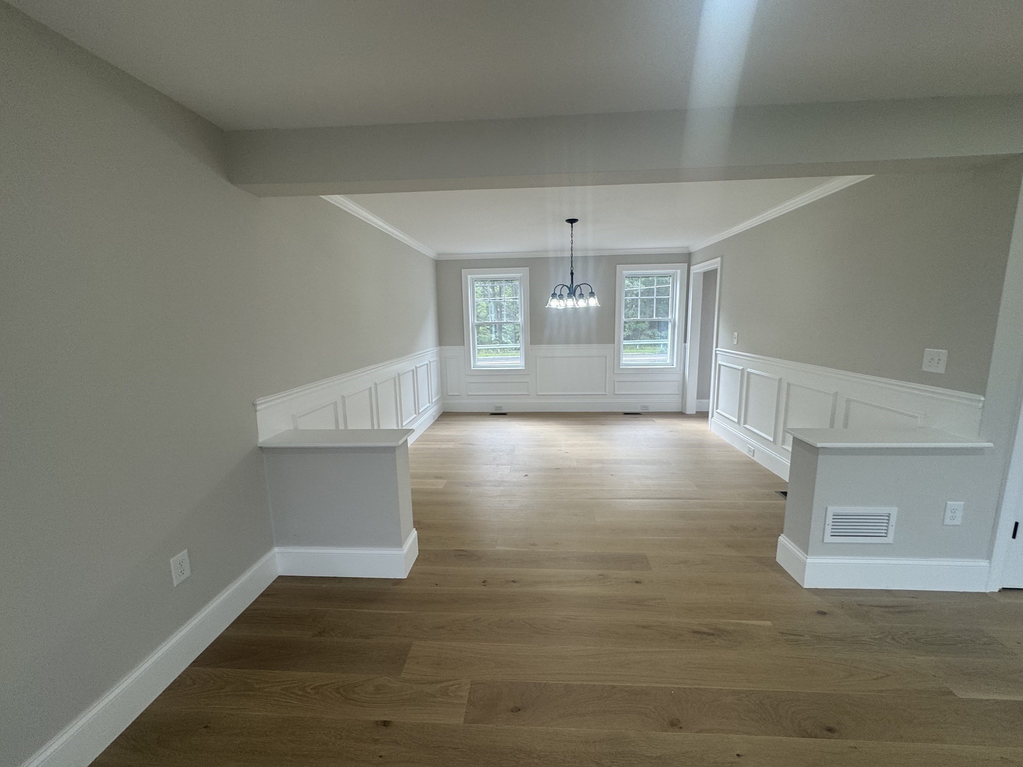 129 Old Westford Rd Property Photo 7