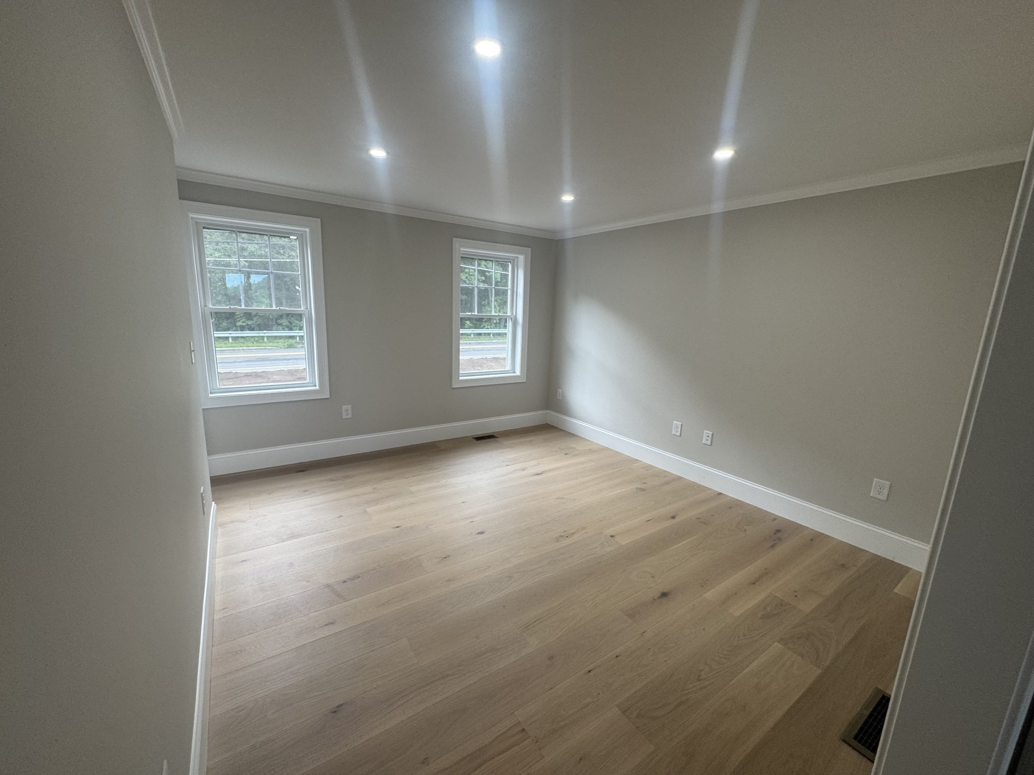 129 Old Westford Rd Property Photo 12
