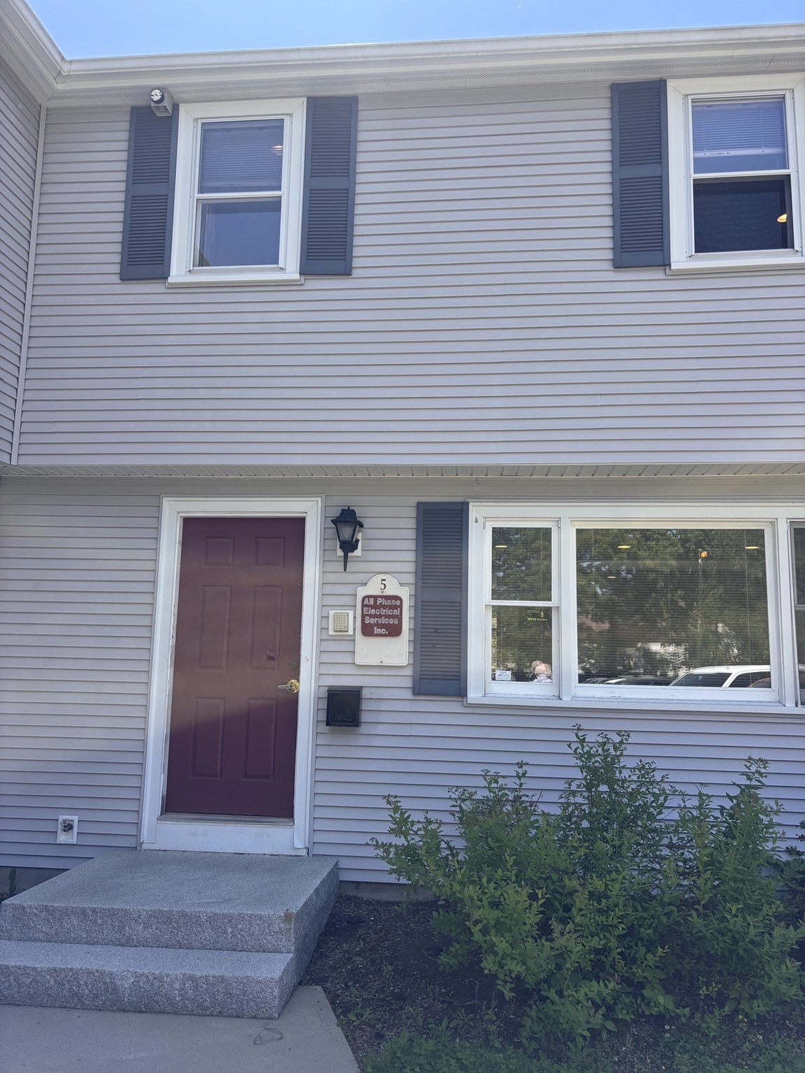 811 Washington St # 5 Property Photo 2