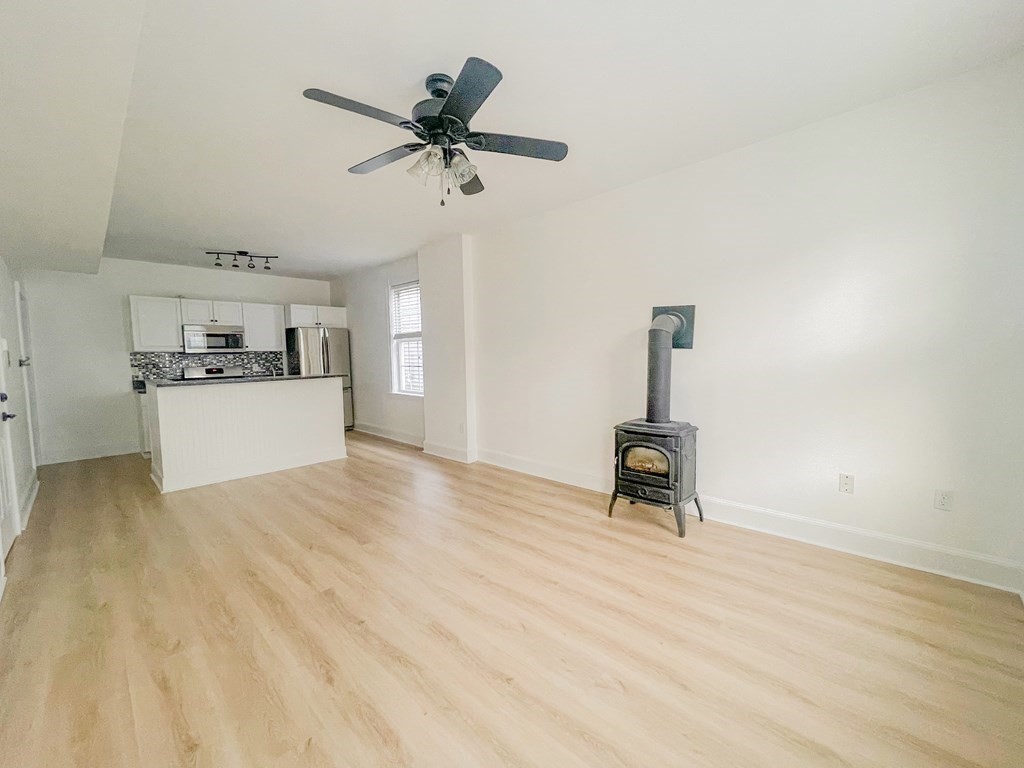 470 East Seventh St # 4 Property Photo 6