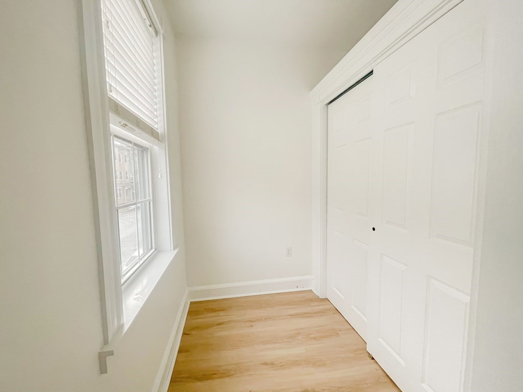 470 East Seventh St # 4 Property Photo 8