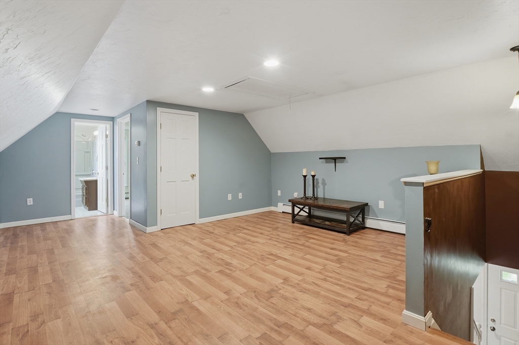 23 Oakmont Street Property Photo 24
