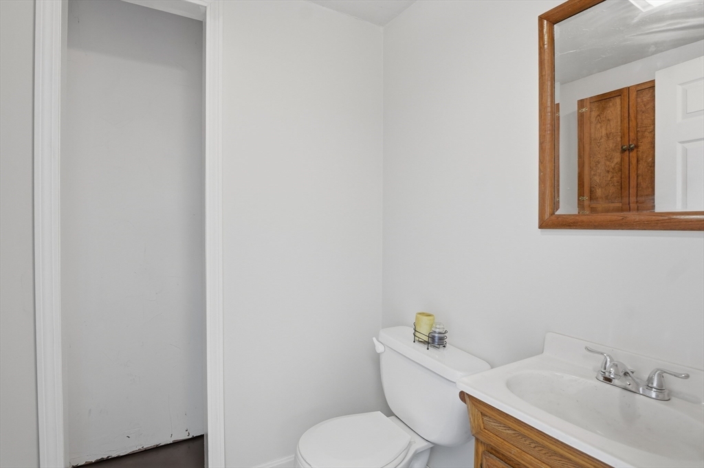 23 Oakmont Street Property Photo 35