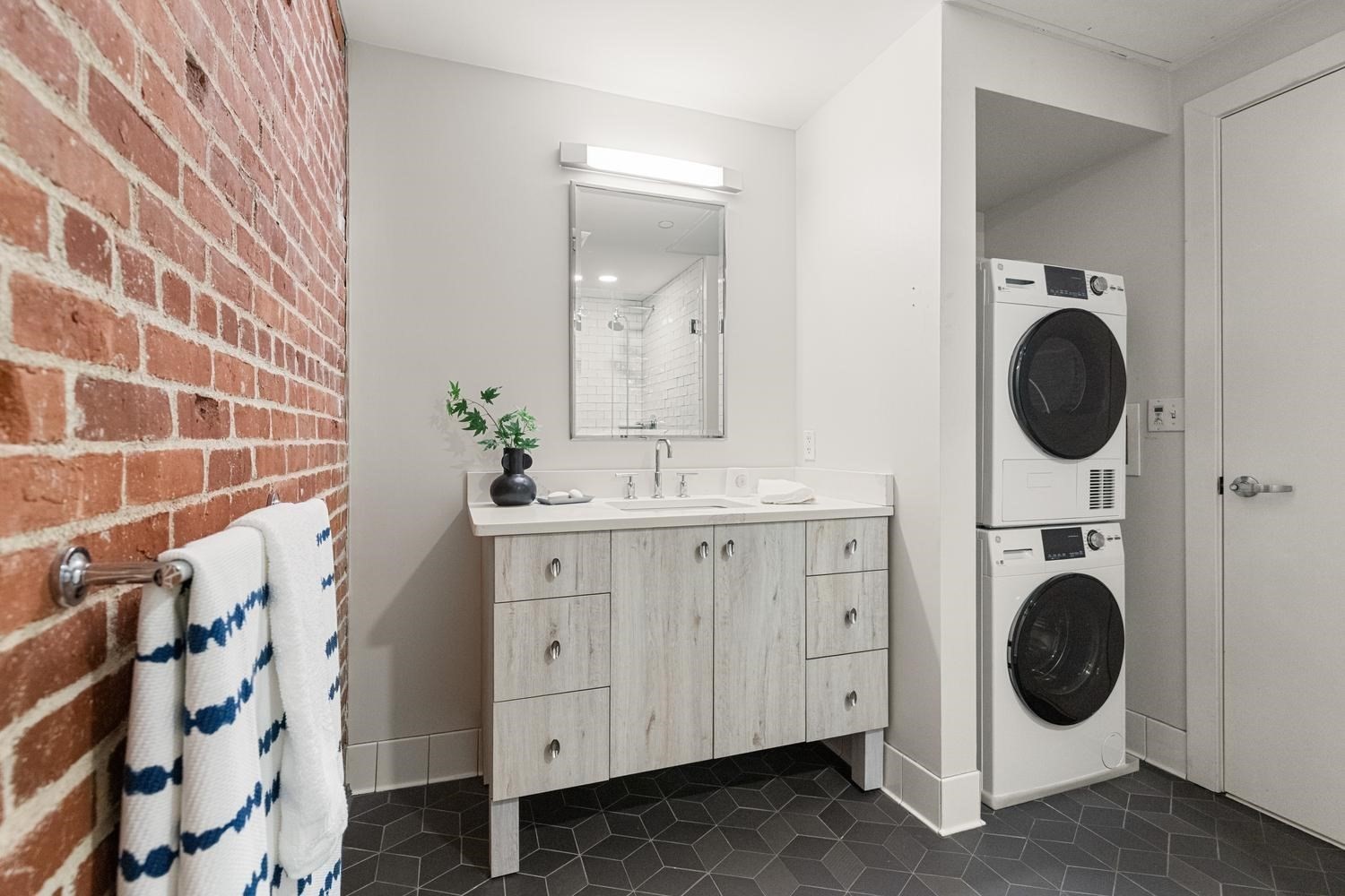 63 Melcher St. # 301 Property Photo 14