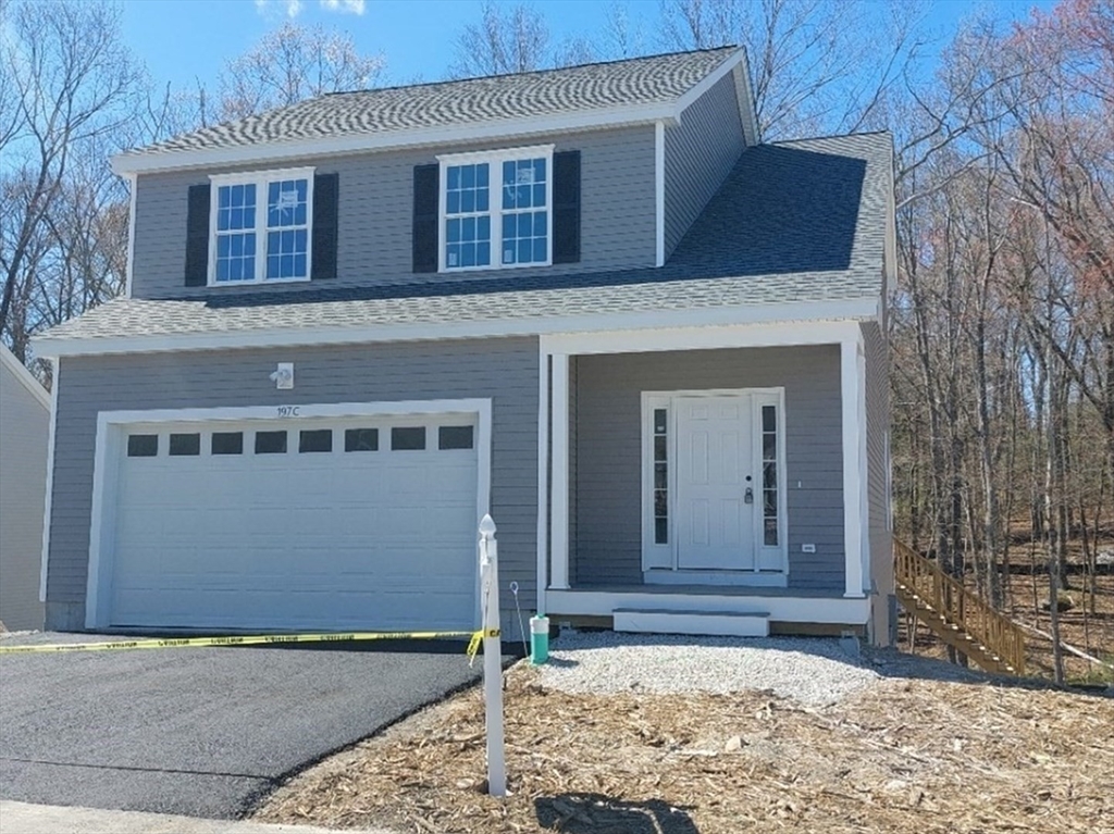 19b Crownshield # 19b Property Photo 1