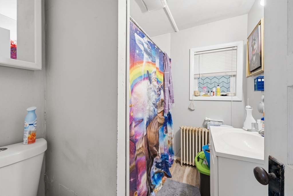 183 Greenwood St Property Photo 34