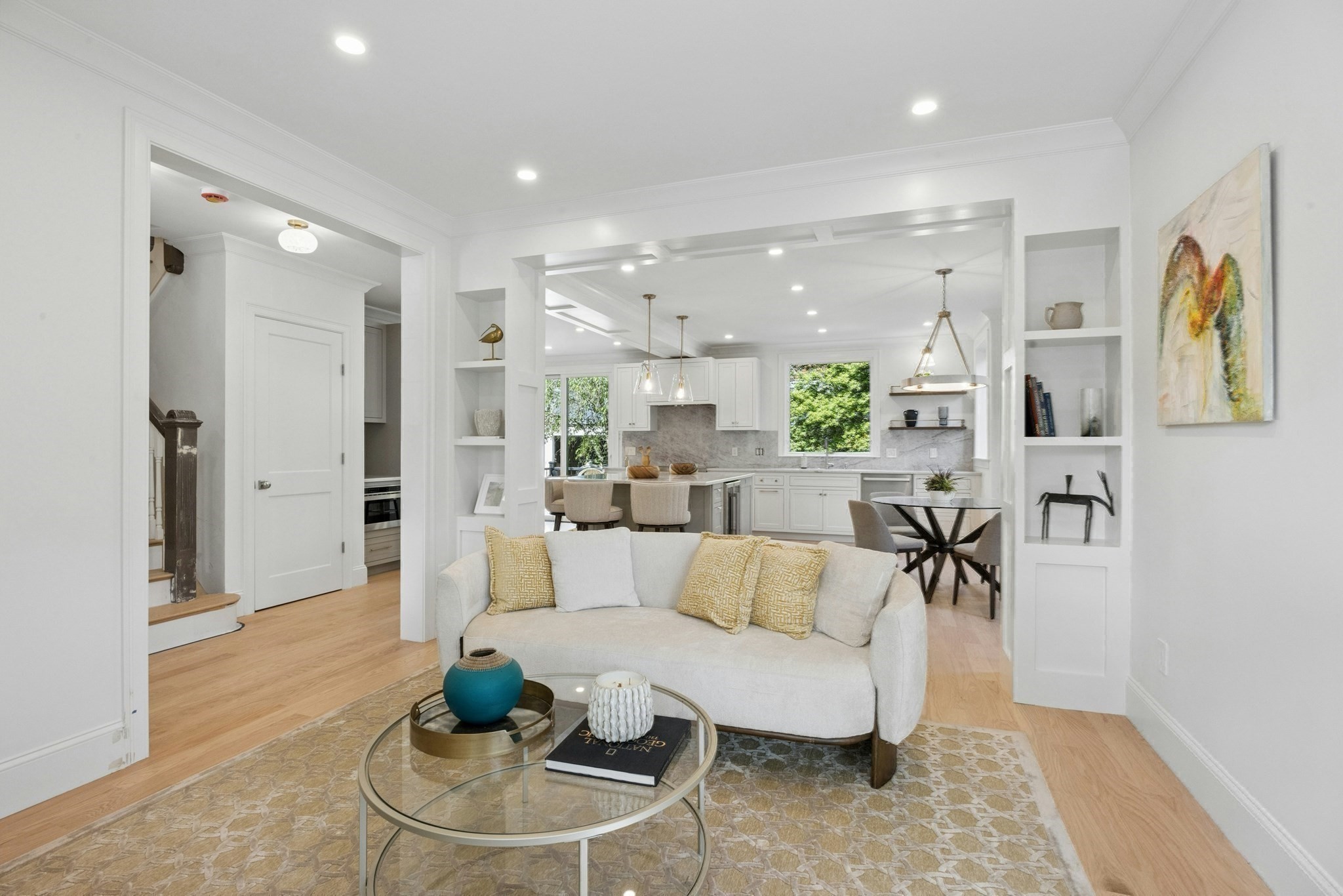 34 Addison St Property Photo 5
