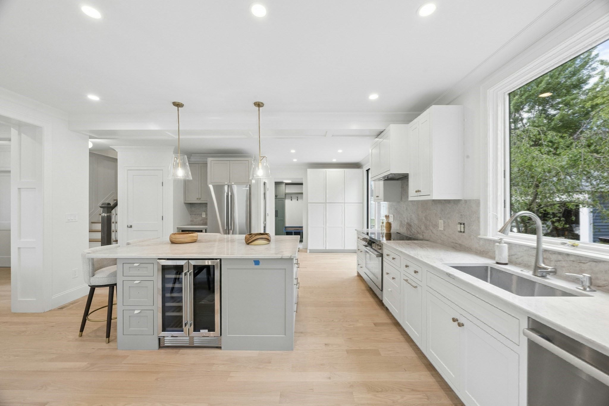 34 Addison St Property Photo 9