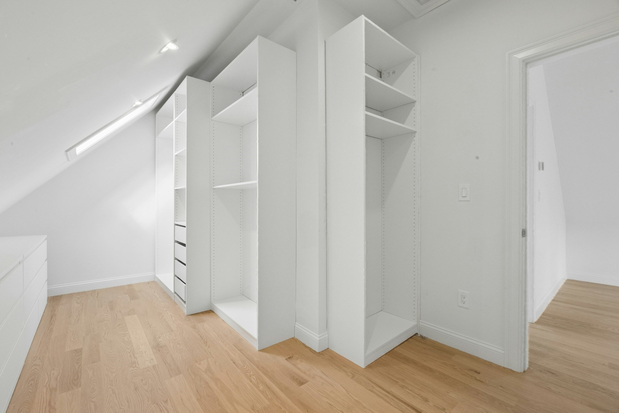34 Addison St Property Photo 17