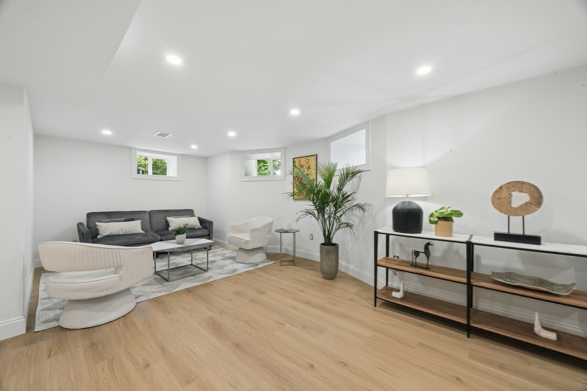 34 Addison St Property Photo 19